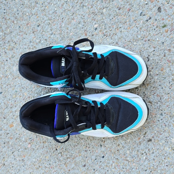 Nike Air Max Go Strong Retro 2012 Athletic  Shoes Size 8 - Picture 6 of 11